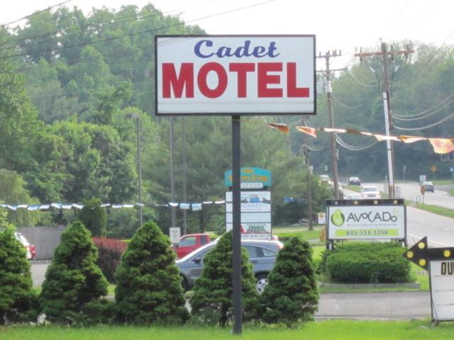 Cadet Motel Cornwall-on-Hudson Exterior foto